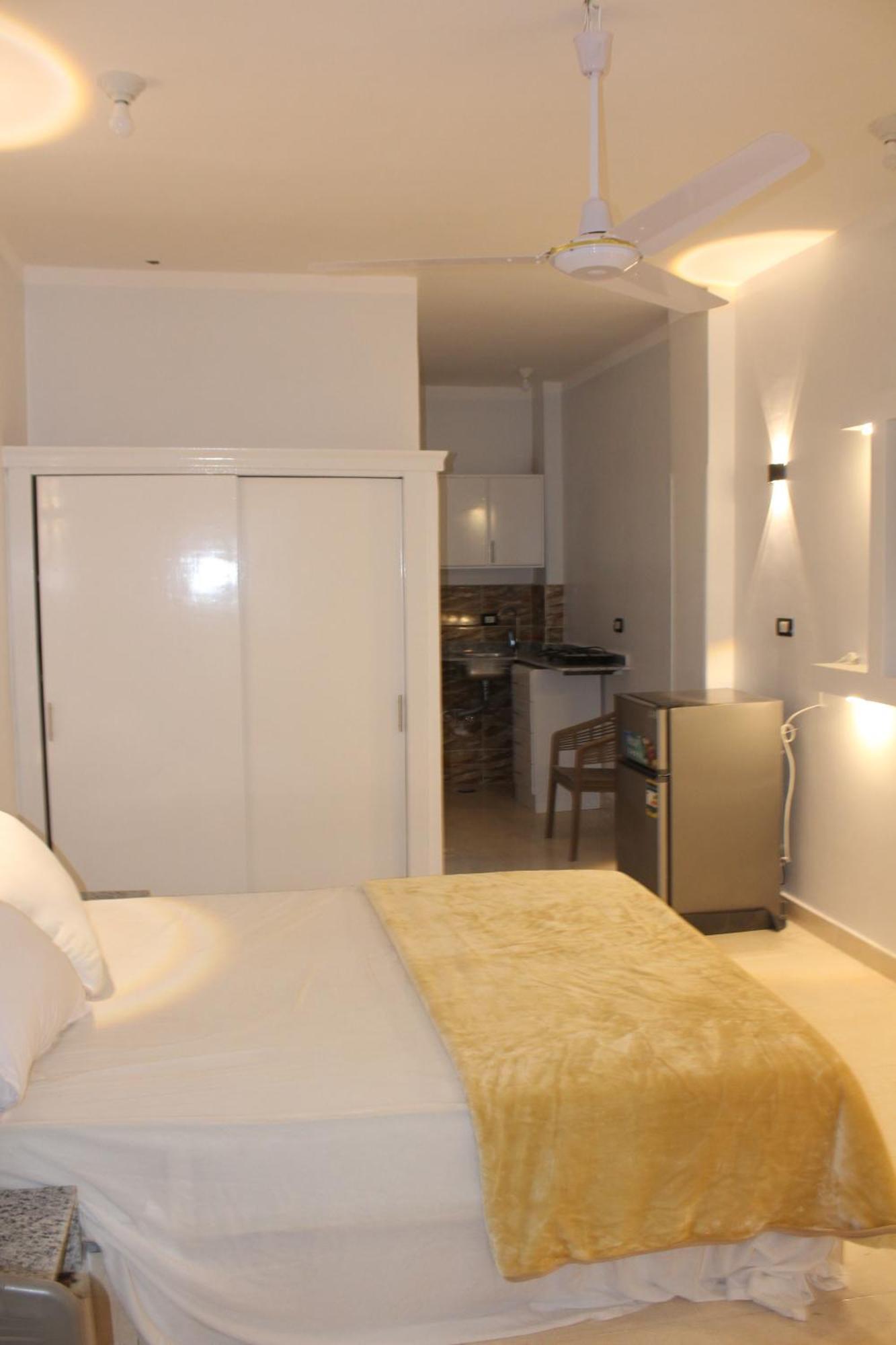 Mama Africa Apts & Studios 樂蜀 外观 照片