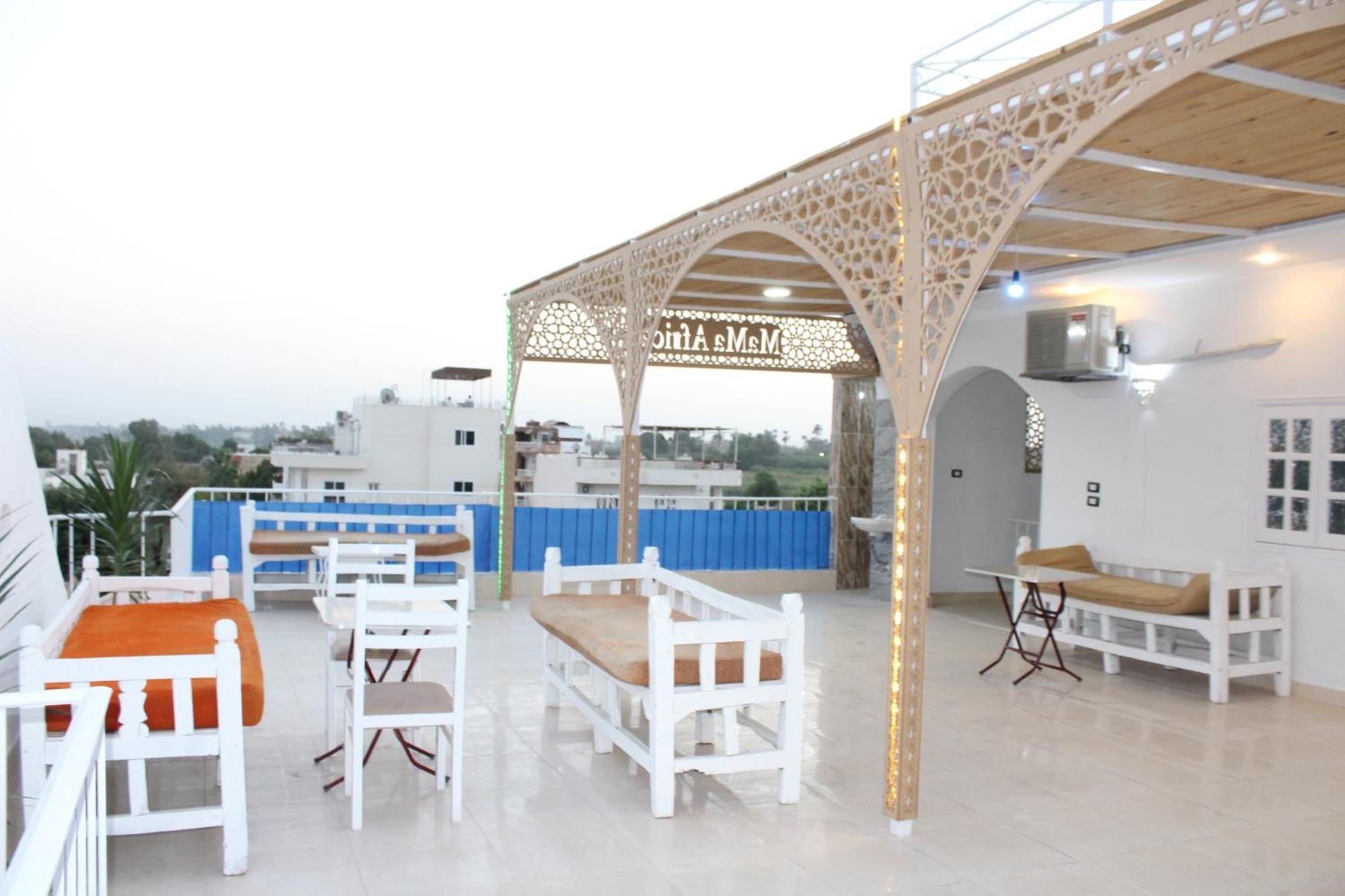 Mama Africa Apts & Studios 樂蜀 外观 照片
